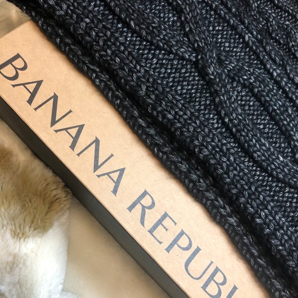Banana Republic Unisex Metallic Black Chunky Infinity Scarf - Picture 2 of 7